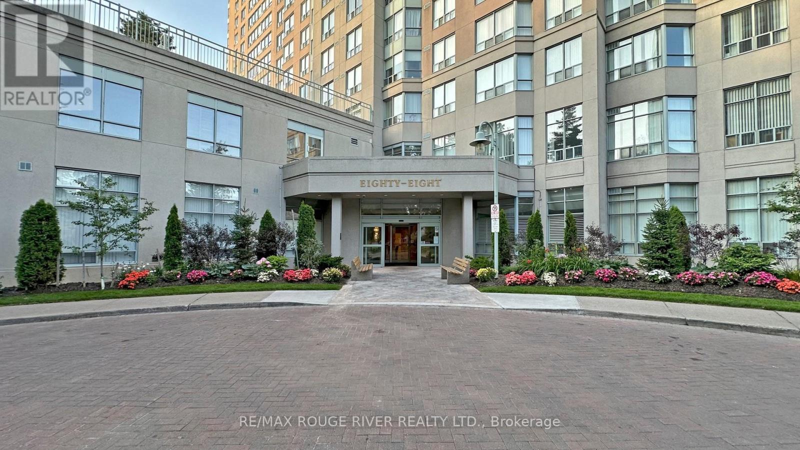 1807 - 88 Corporate Drive, Toronto, Ontario  M1H 3G6 - Photo 2 - E11930022