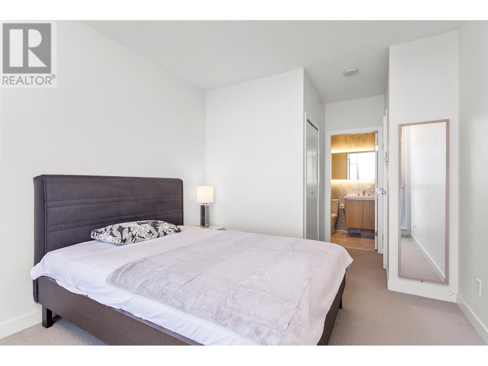 Listing Picture 10 of 24 : 3009 6588 NELSON AVENUE, Burnaby / 本拿比 - 魯藝地產 Yvonne Lu Group - MLS Medallion Club Member