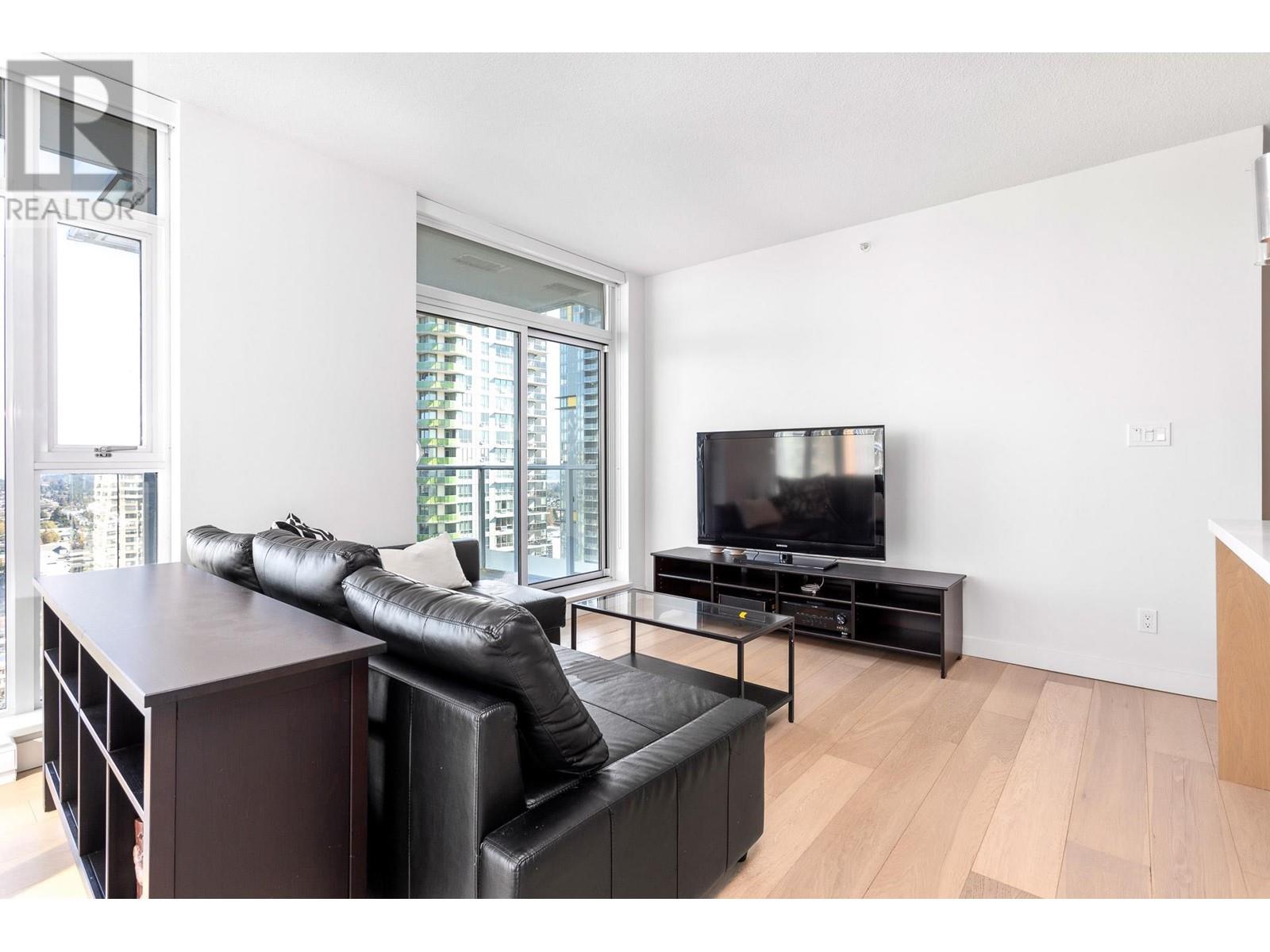 Listing Picture 5 of 24 : 3009 6588 NELSON AVENUE, Burnaby / 本拿比 - 魯藝地產 Yvonne Lu Group - MLS Medallion Club Member