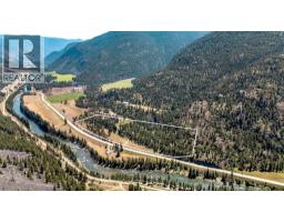 3023 Highway 3, hedley, British Columbia