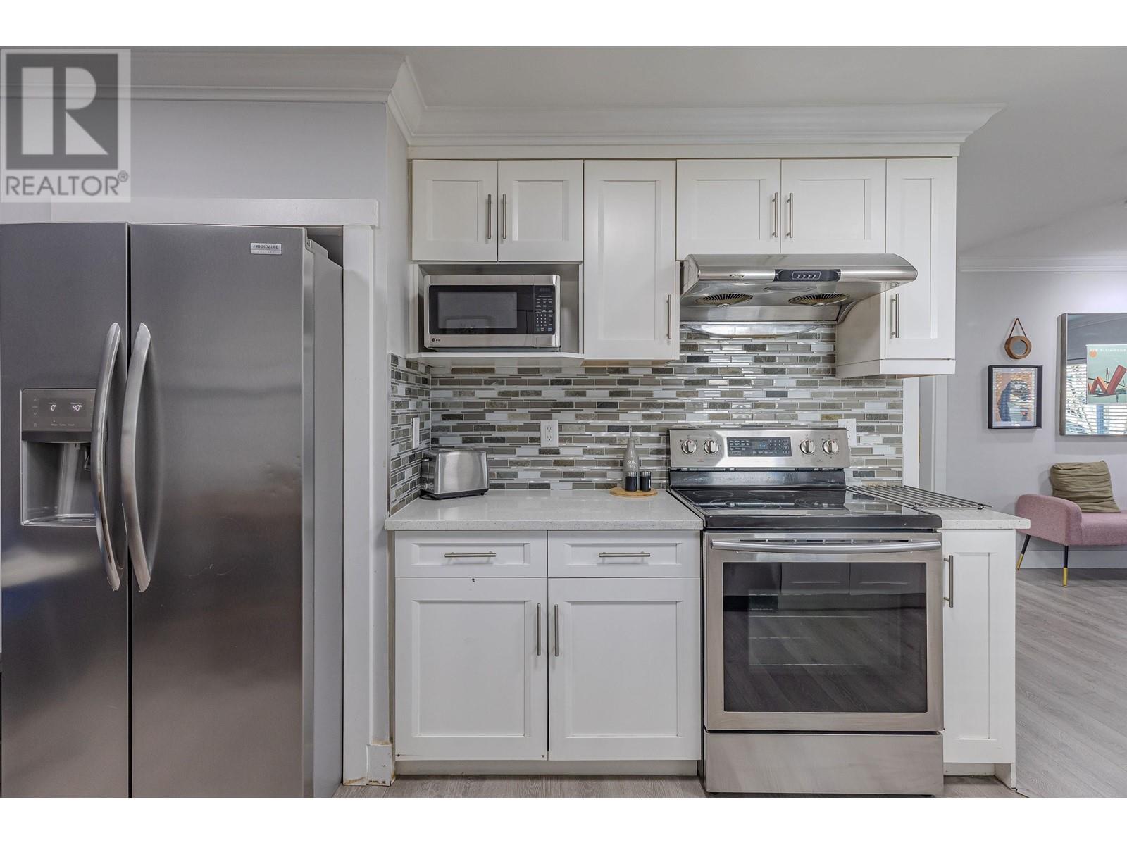 246 Osborne Avenue, New Westminster, British Columbia  V3L 1Y8 - Photo 13 - R2957472