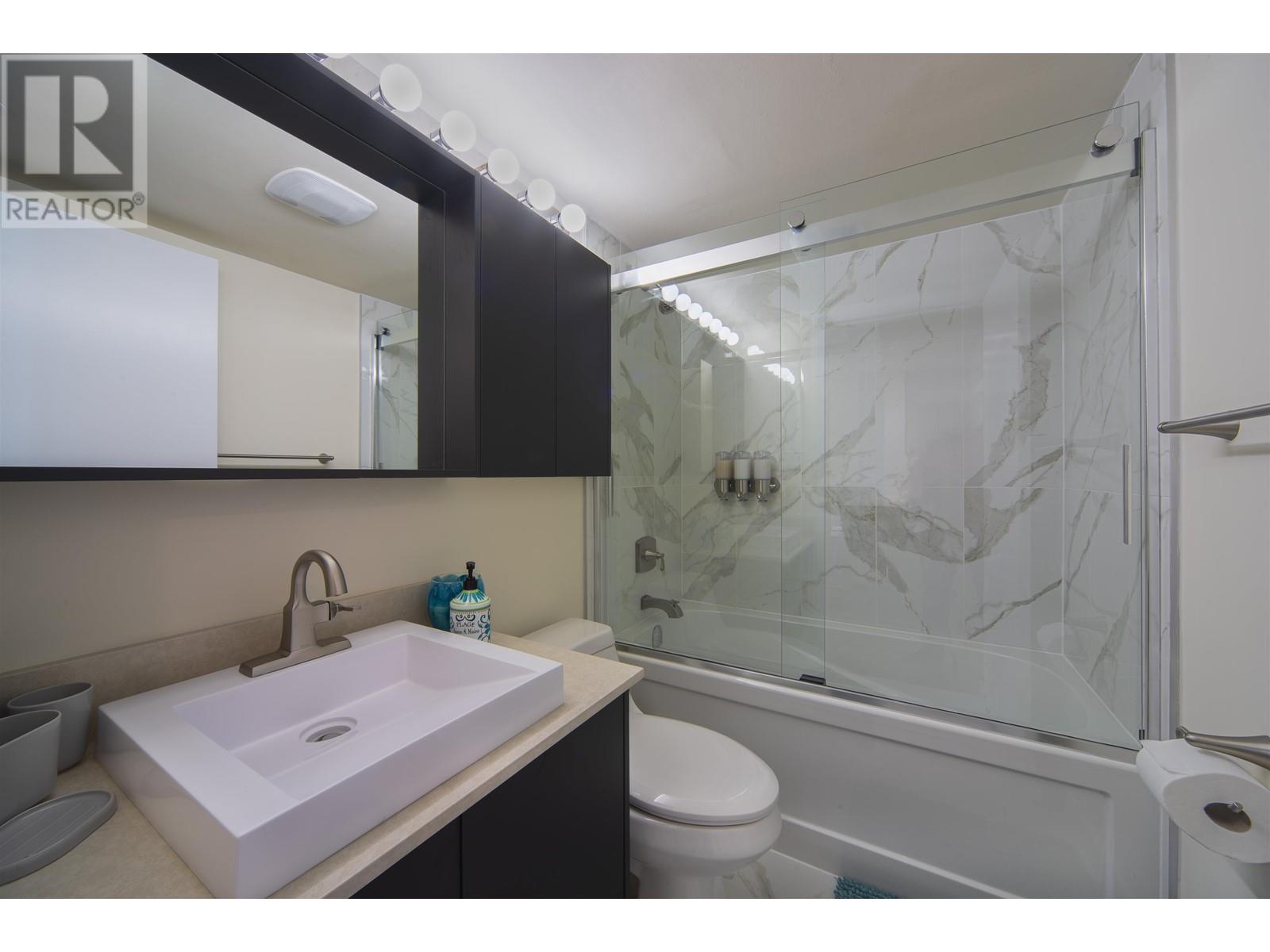 2302 1166 Melville Street, Vancouver, British Columbia  V6E 4P5 - Photo 12 - R2957675