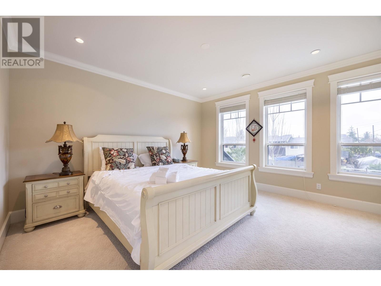 Listing Picture 18 of 26 : 9511 KIRKMOND CRESCENT, Richmond / 烈治文 - 魯藝地產 Yvonne Lu Group - MLS Medallion Club Member