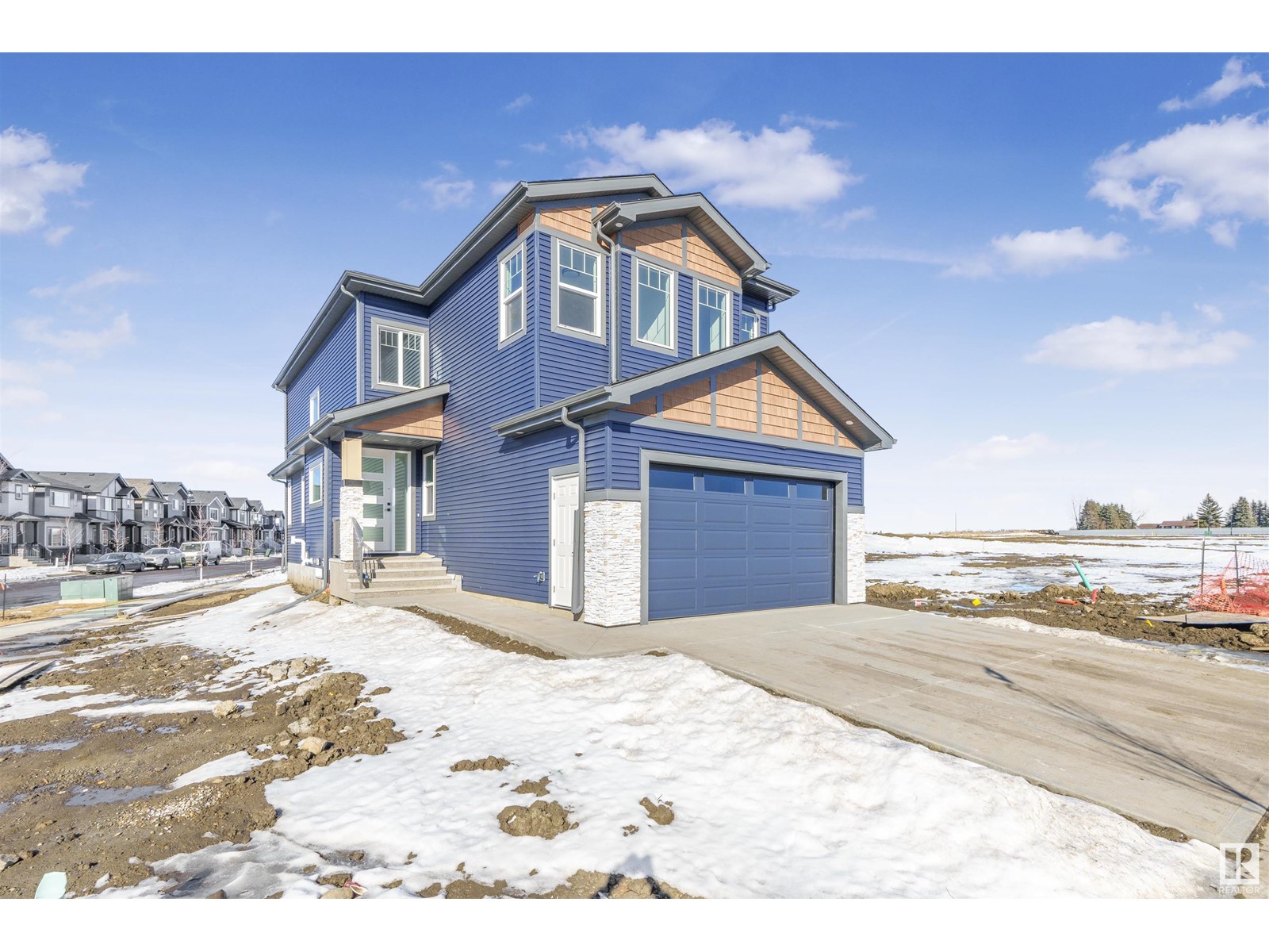 Property at 3513 42 AV image 2