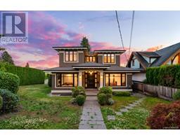 1208 HAYWOOD AVENUE, West Vancouver, British Columbia