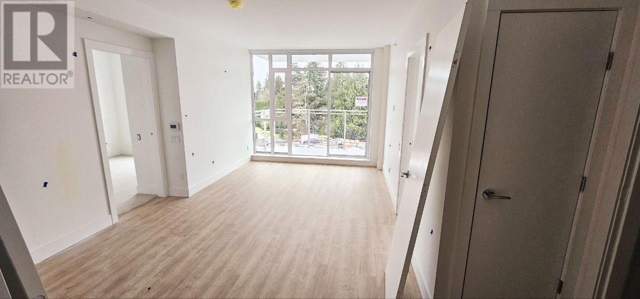 401 2385 Emery Court, North Vancouver, British Columbia V7J 0G1 - Photo 2 - R2957705