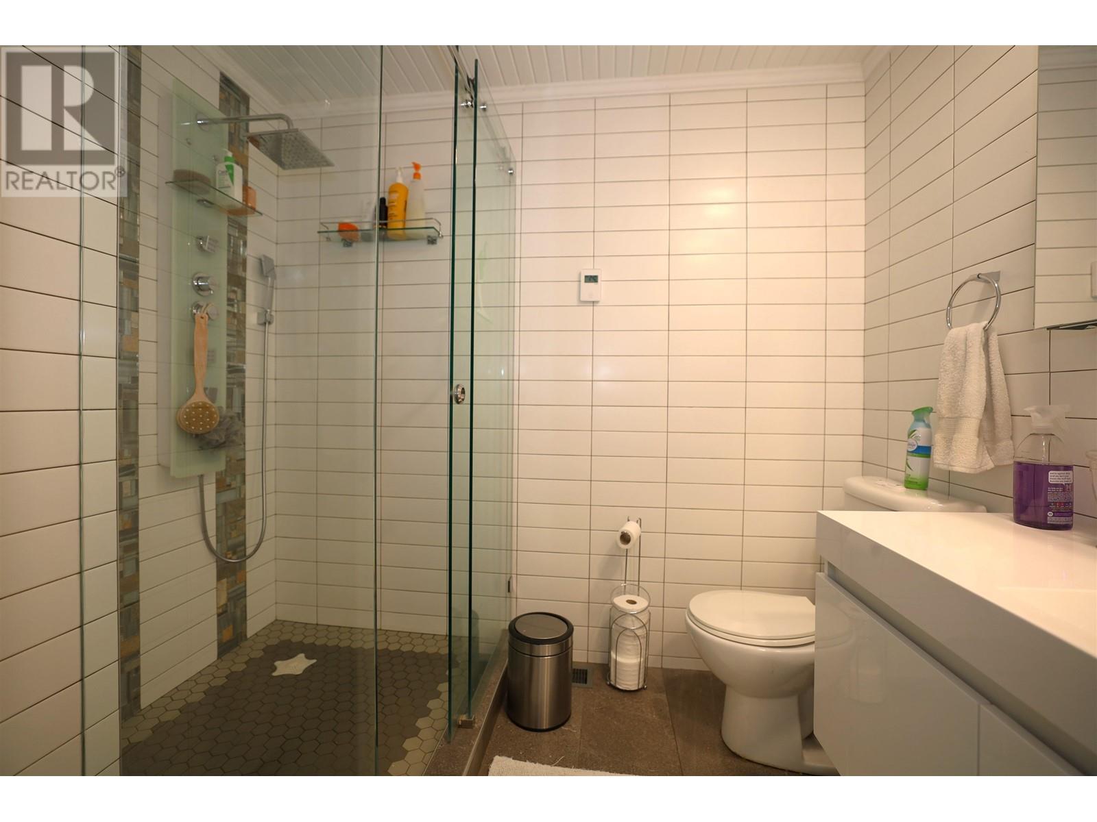 4478 Rondeview Road, Pender Harbour, British Columbia  V0N 2H1 - Photo 16 - R2957707