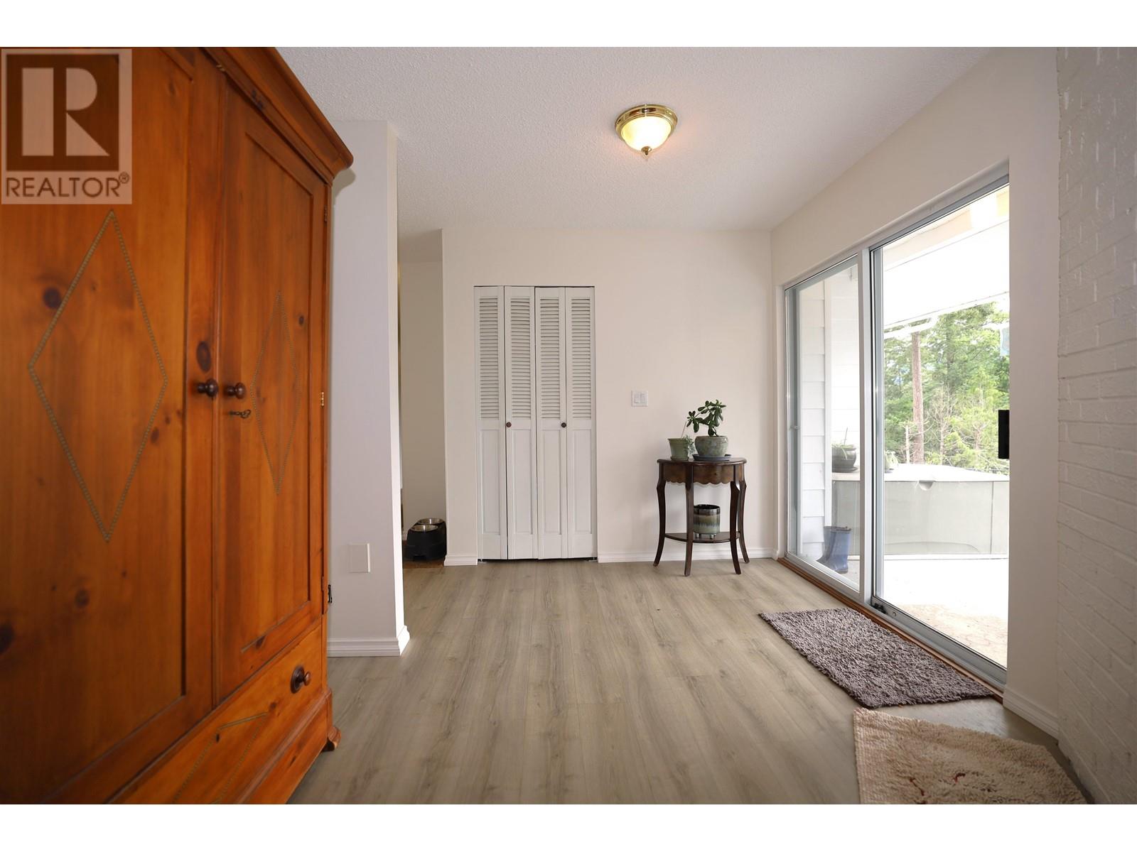 4478 Rondeview Road, Pender Harbour, British Columbia  V0N 2H1 - Photo 5 - R2957707