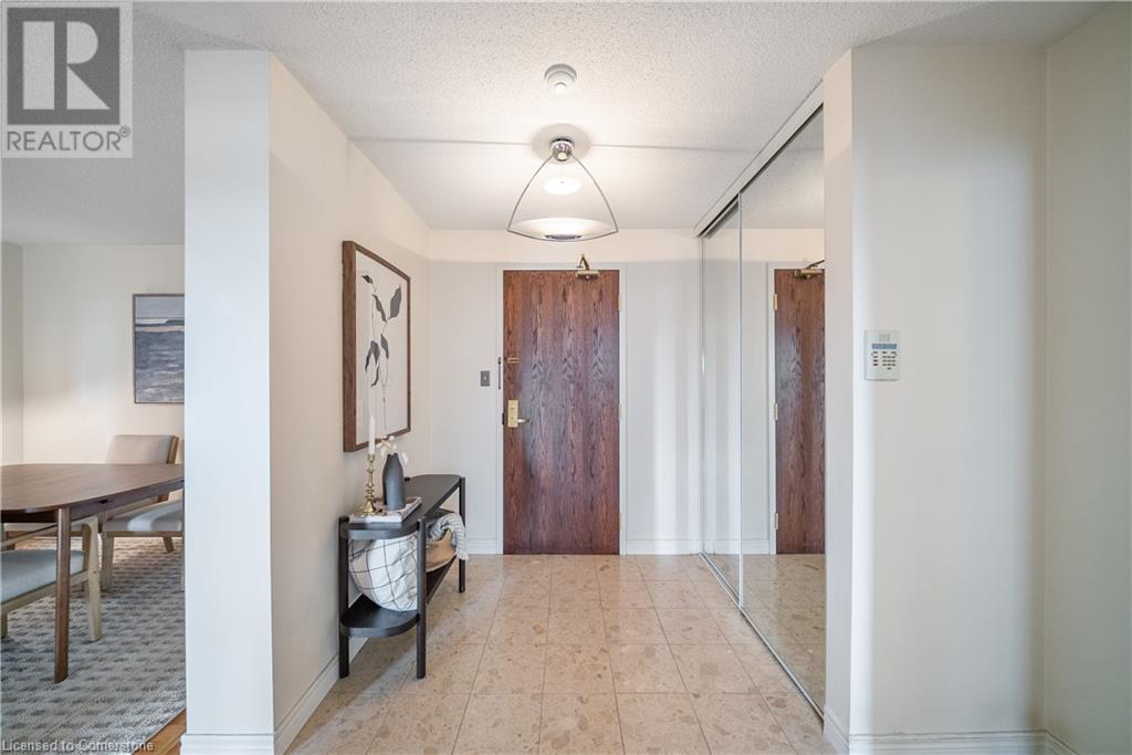 Property at 156 ENFIELD Place Unit# 808 image 3