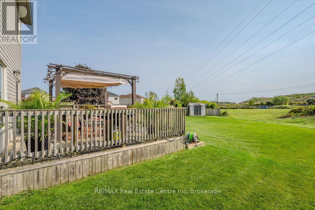 128 Henhoeffer Crescent, Kitchener, Ontario  N2E 4H3 - Photo 28 - X11930261