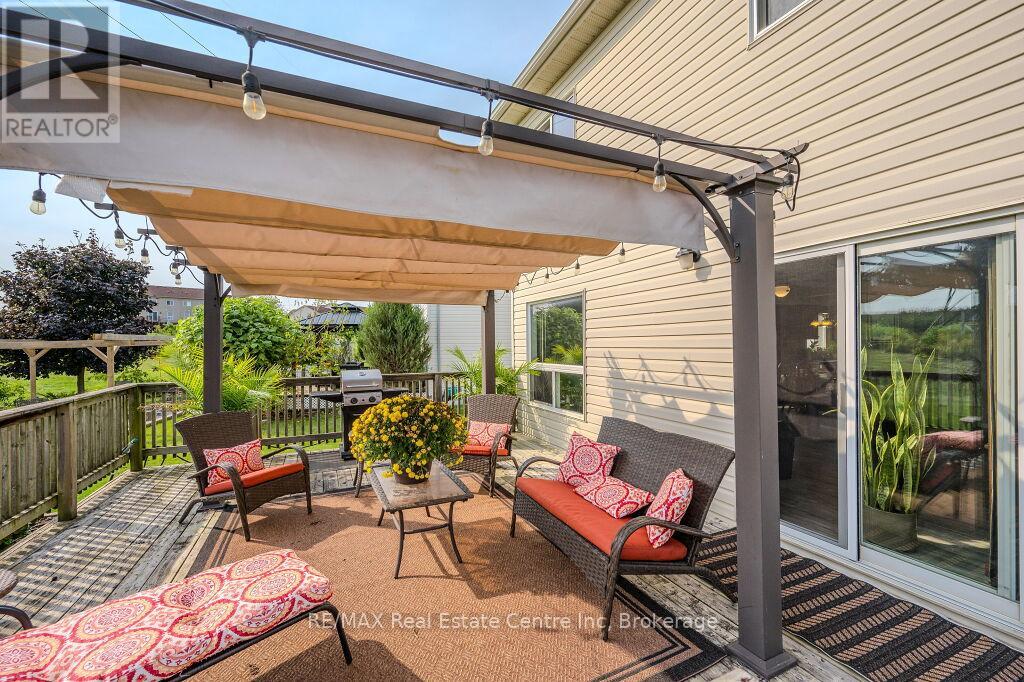 128 Henhoeffer Crescent, Kitchener, Ontario  N2E 4H3 - Photo 34 - X11930261