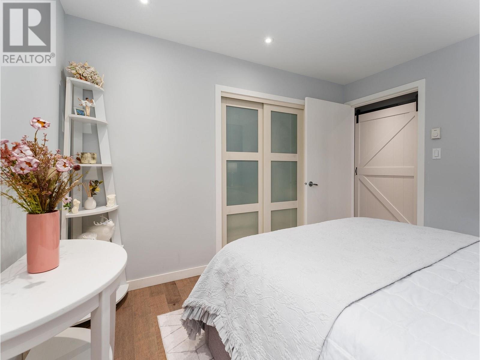 202 930 W 16 Avenue, Vancouver, British Columbia  V5Z 1T2 - Photo 4 - R2956771