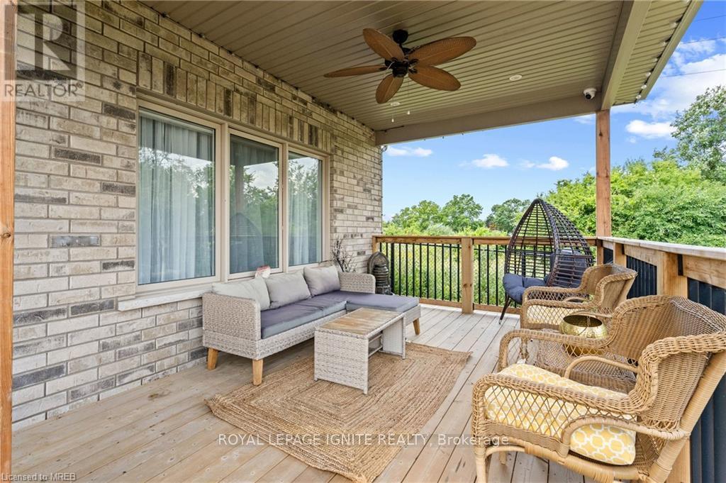 263 Memorial Park Drive, Welland, Ontario  L3B 0E3 - Photo 32 - X11930092