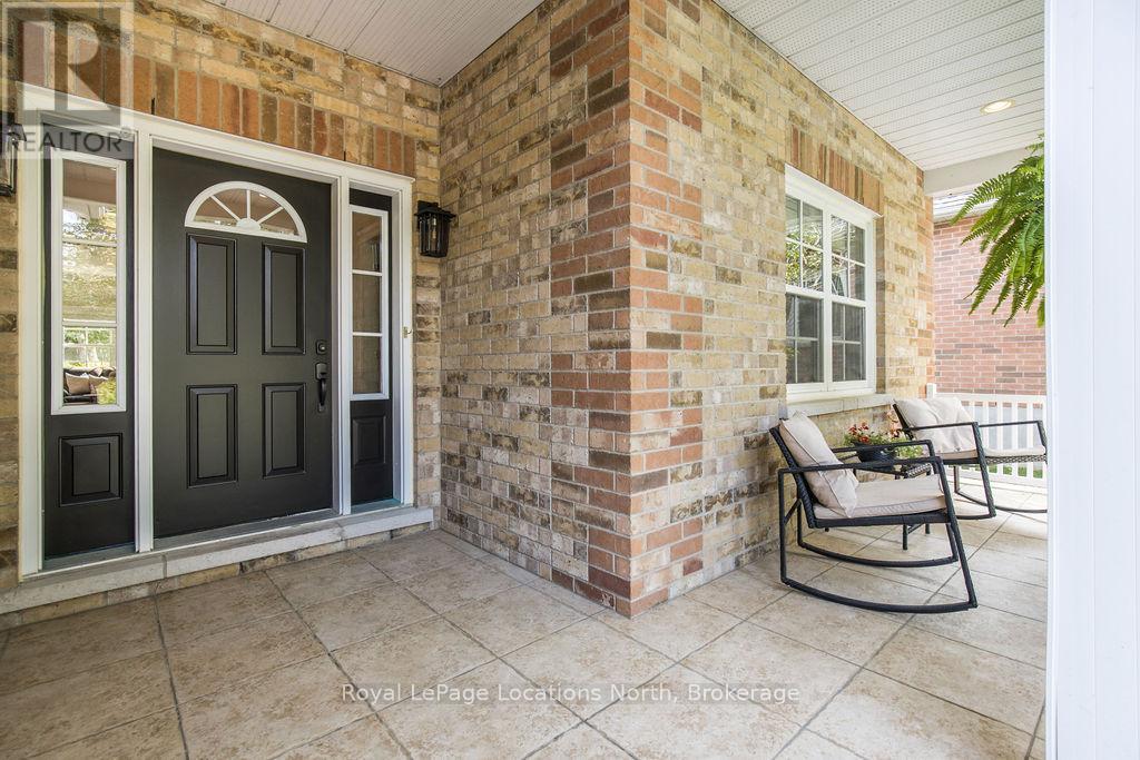 75 Edward Street E, Clearview, Ontario  L0M 1G0 - Photo 3 - S11930491