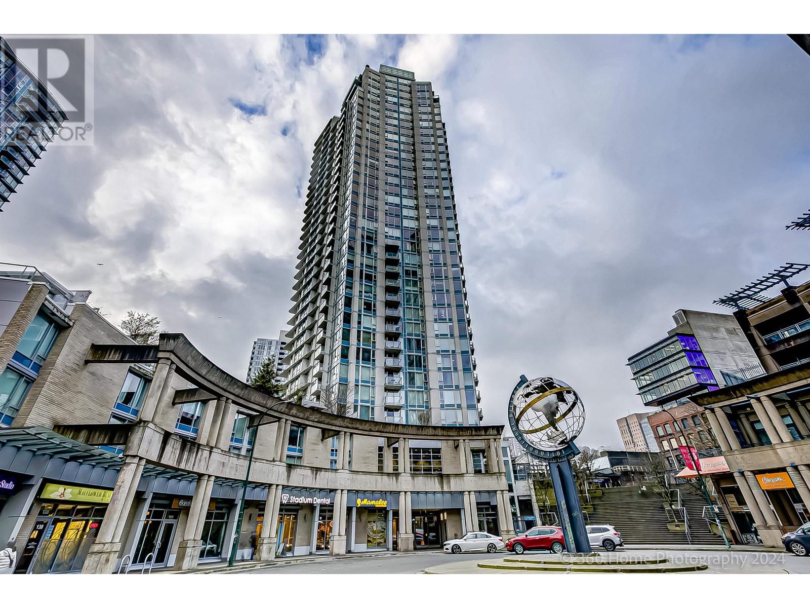 2105 188 KEEFER PLACE, Vancouver