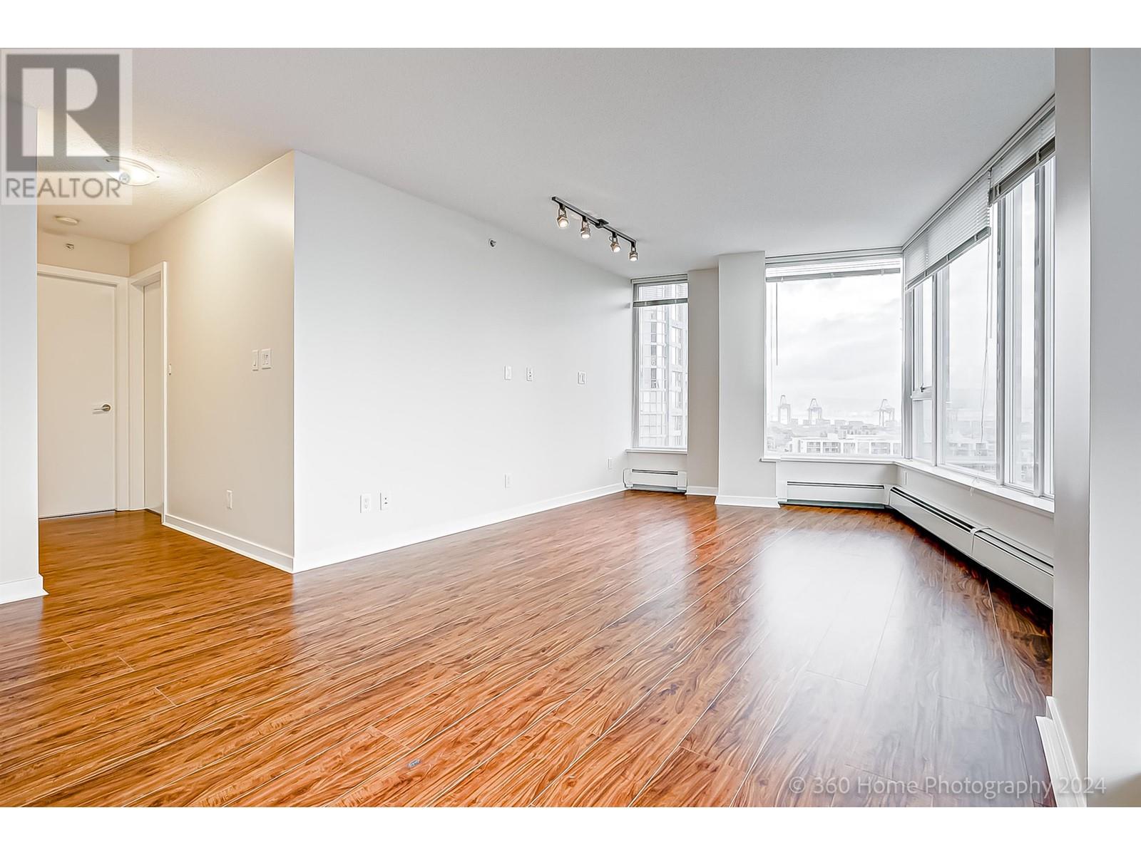 Listing Picture 22 of 39 : 2105 188 KEEFER PLACE, Vancouver / 溫哥華 - 魯藝地產 Yvonne Lu Group - MLS Medallion Club Member