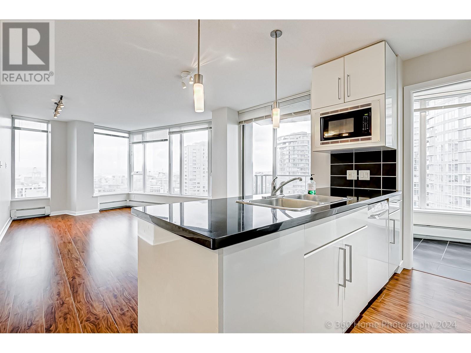 Listing Picture 9 of 39 : 2105 188 KEEFER PLACE, Vancouver / 溫哥華 - 魯藝地產 Yvonne Lu Group - MLS Medallion Club Member