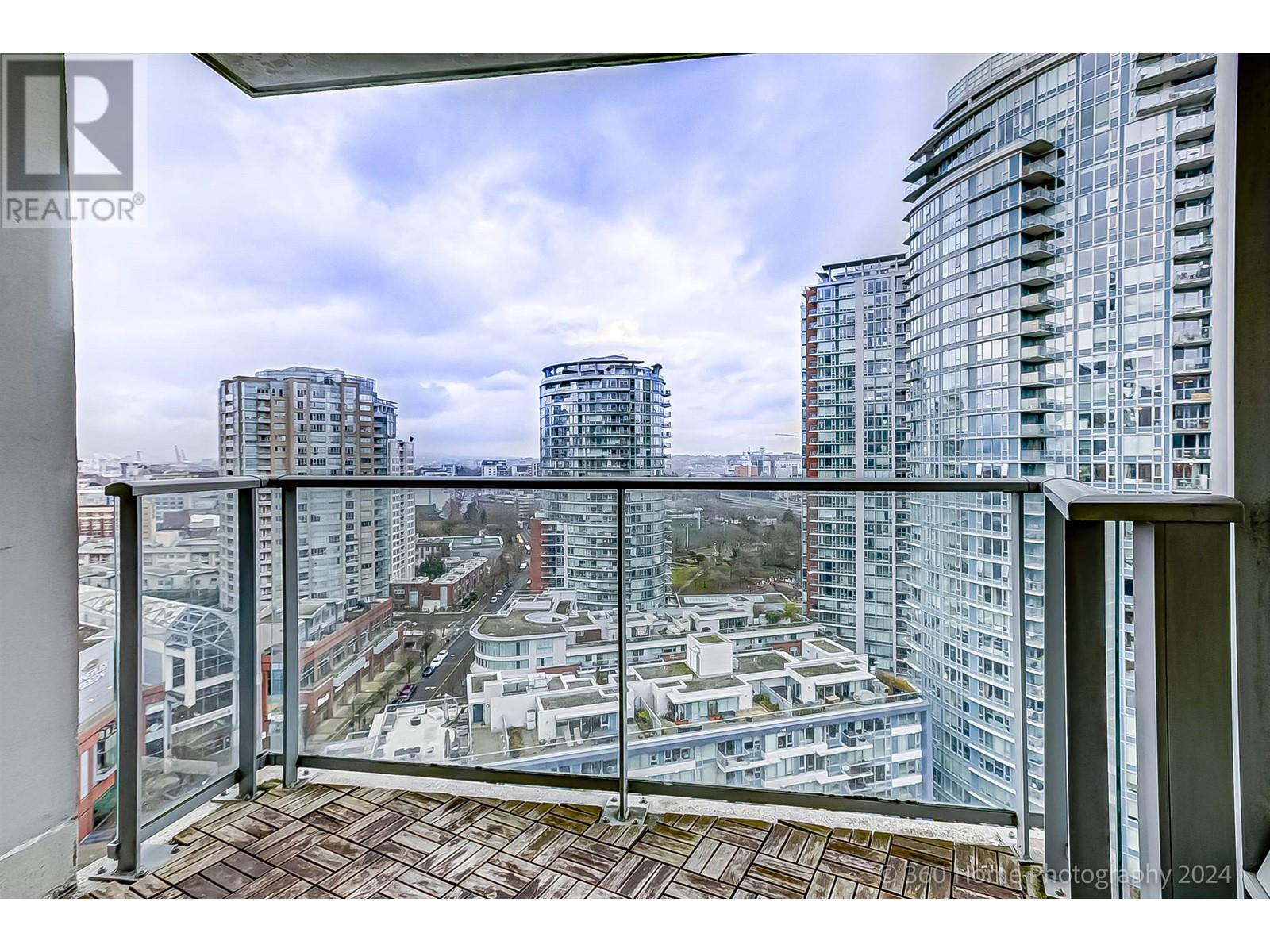 Listing Picture 23 of 39 : 2105 188 KEEFER PLACE, Vancouver / 溫哥華 - 魯藝地產 Yvonne Lu Group - MLS Medallion Club Member