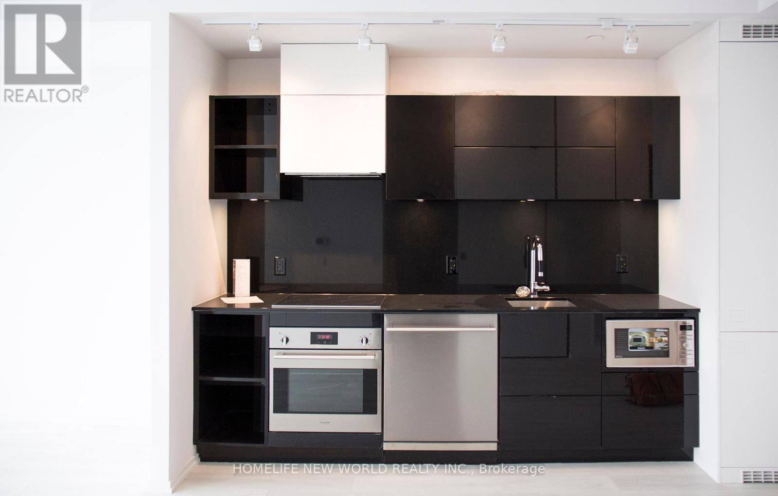 2204 - 125 Peter Street, Toronto, Ontario  M5V 0M2 - Photo 6 - C11930522