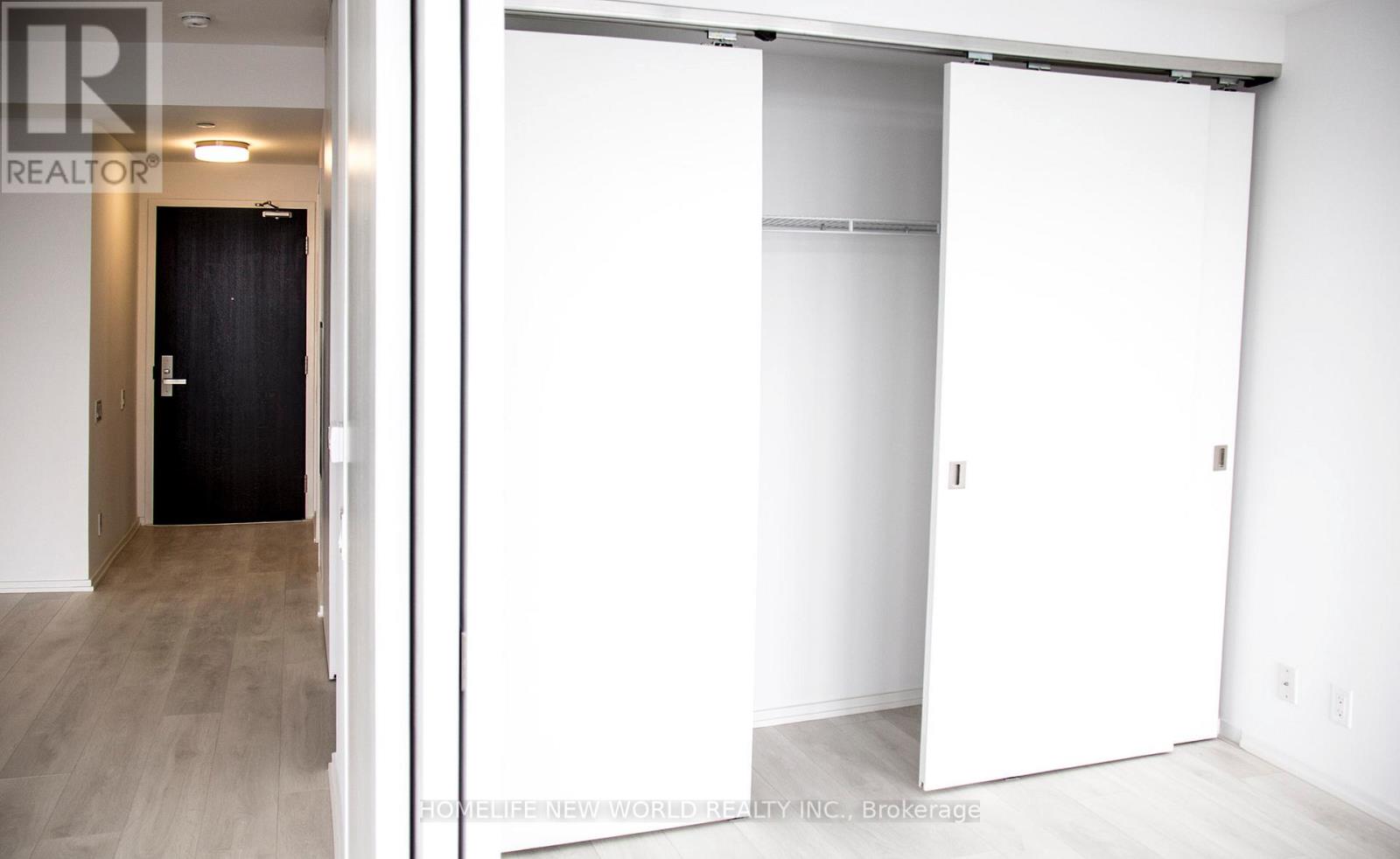 2204 - 125 Peter Street, Toronto, Ontario  M5V 0M2 - Photo 9 - C11930522