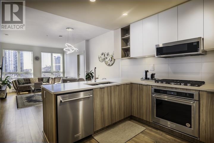 505 750 Dogwood Street, Coquitlam, British Columbia  V3J 4B7 - Photo 8 - R2956560