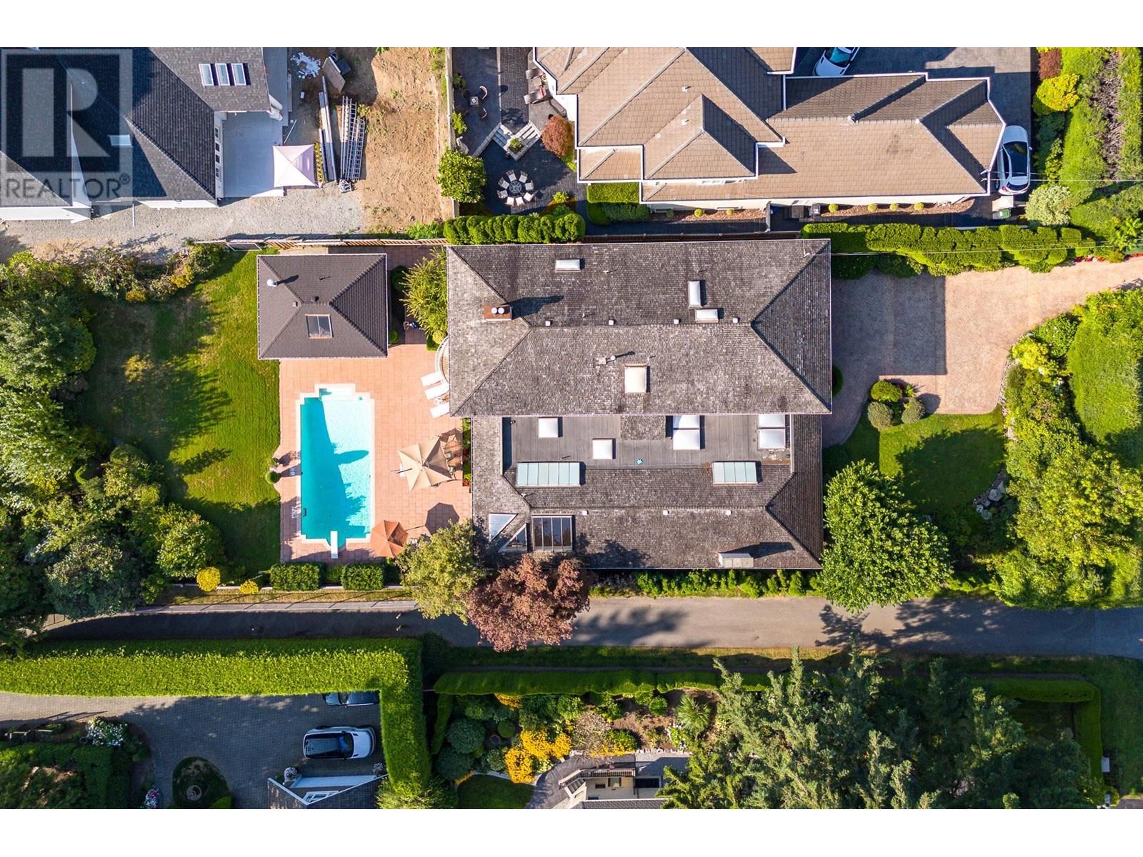 412 Walker Street, Coquitlam, British Columbia  V3K 4E3 - Photo 33 - R2957722