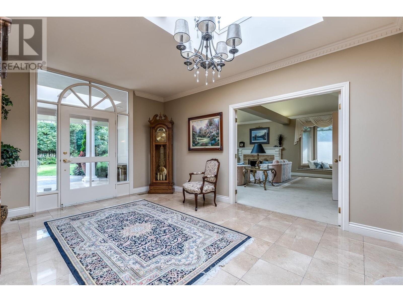 412 Walker Street, Coquitlam, British Columbia  V3K 4E3 - Photo 6 - R2957722