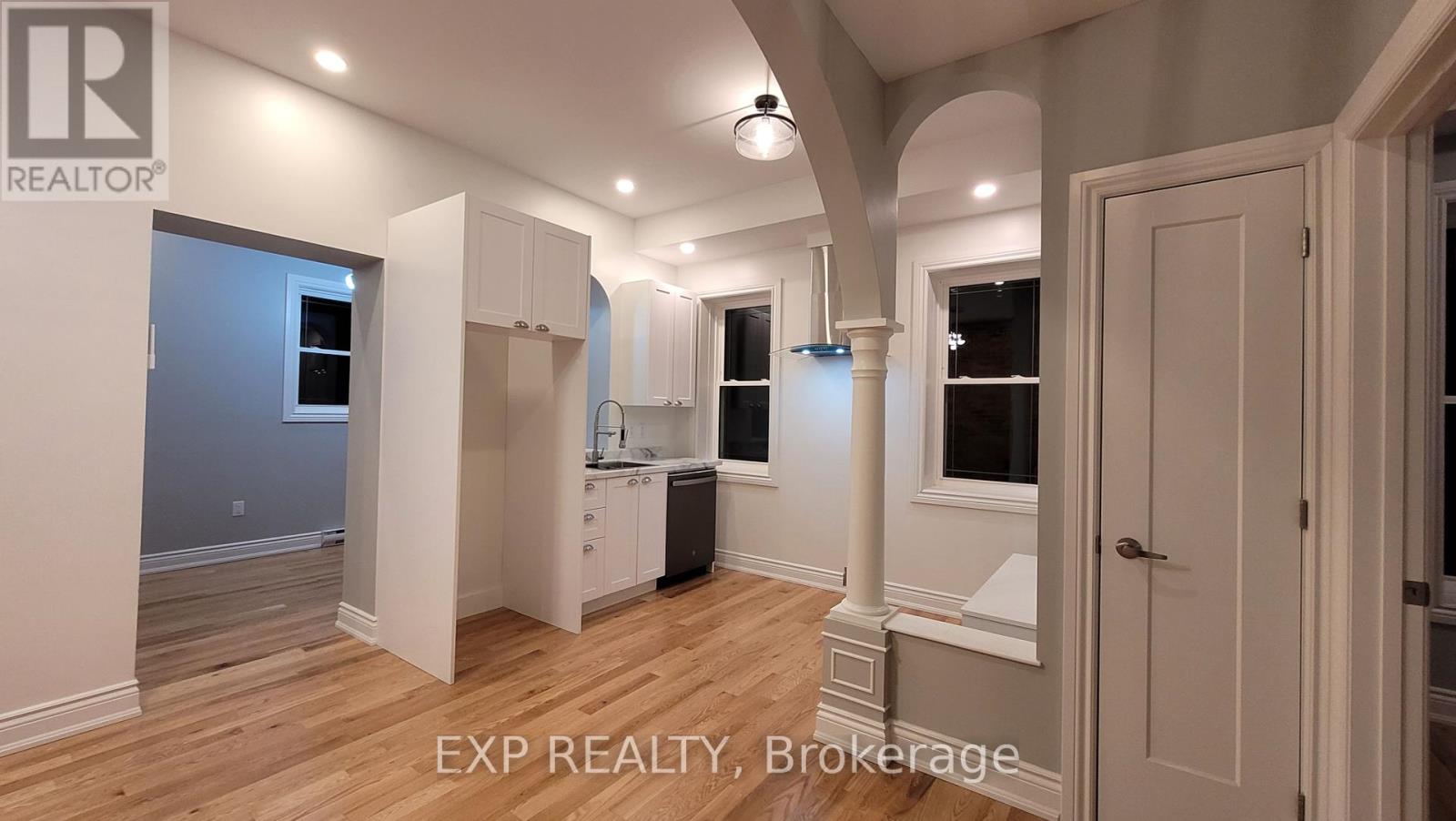 104 - 157-159 James Street, Ottawa, Ontario  K1R 5M4 - Photo 2 - X11928351