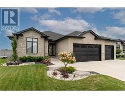 6807 GRIFFIN DRIVE, Plympton-Wyoming, Ontario