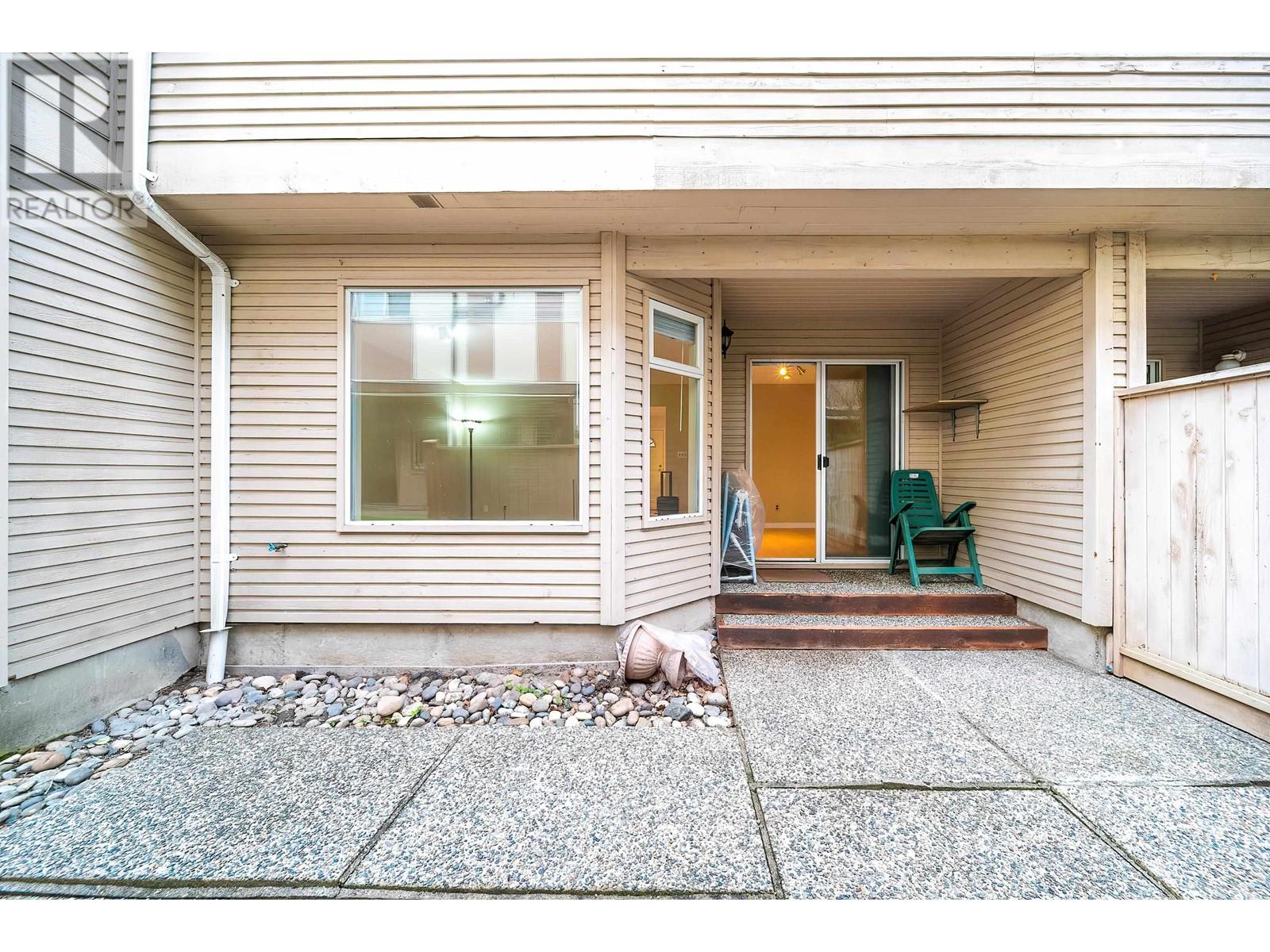 Listing Picture 23 of 28 : 12 8691 COOK ROAD, Richmond / 烈治文 - 魯藝地產 Yvonne Lu Group - MLS Medallion Club Member