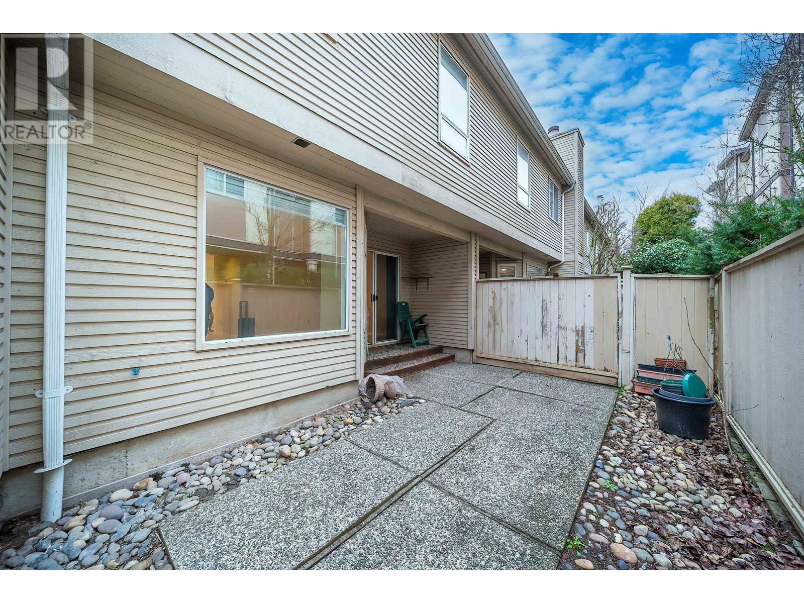 Listing Picture 24 of 28 : 12 8691 COOK ROAD, Richmond / 烈治文 - 魯藝地產 Yvonne Lu Group - MLS Medallion Club Member