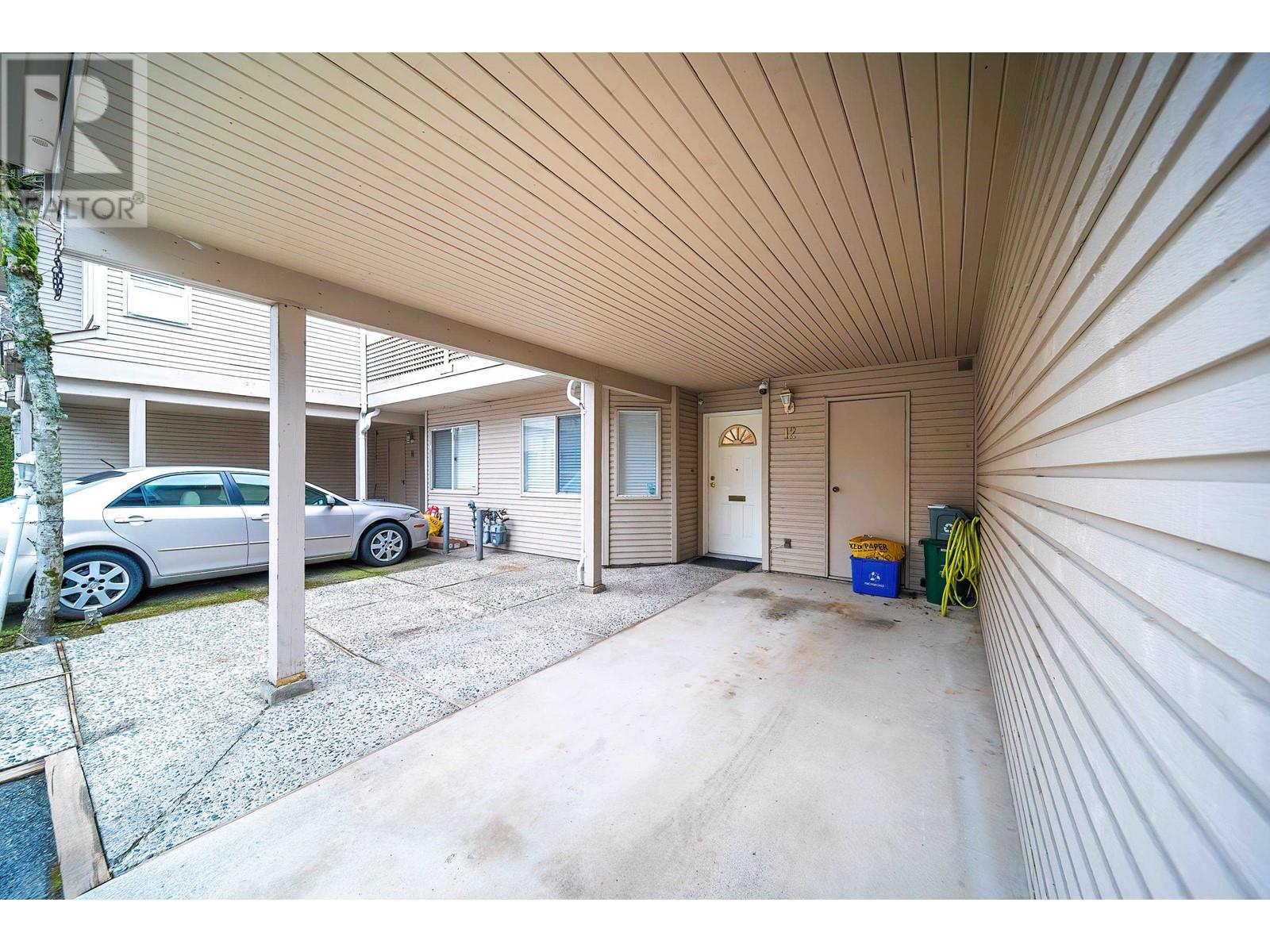 Listing Picture 25 of 28 : 12 8691 COOK ROAD, Richmond / 烈治文 - 魯藝地產 Yvonne Lu Group - MLS Medallion Club Member