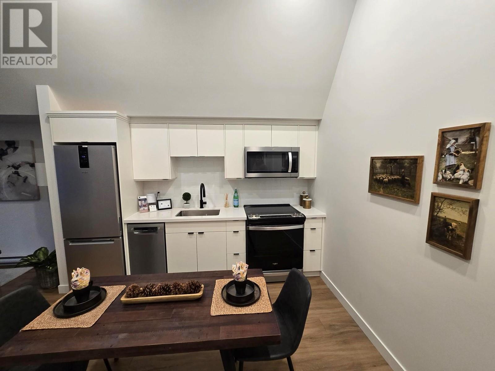 514 Victoria Street Unit# 505, Nelson, British Columbia  V1L 4K8 - Photo 11 - 2477886