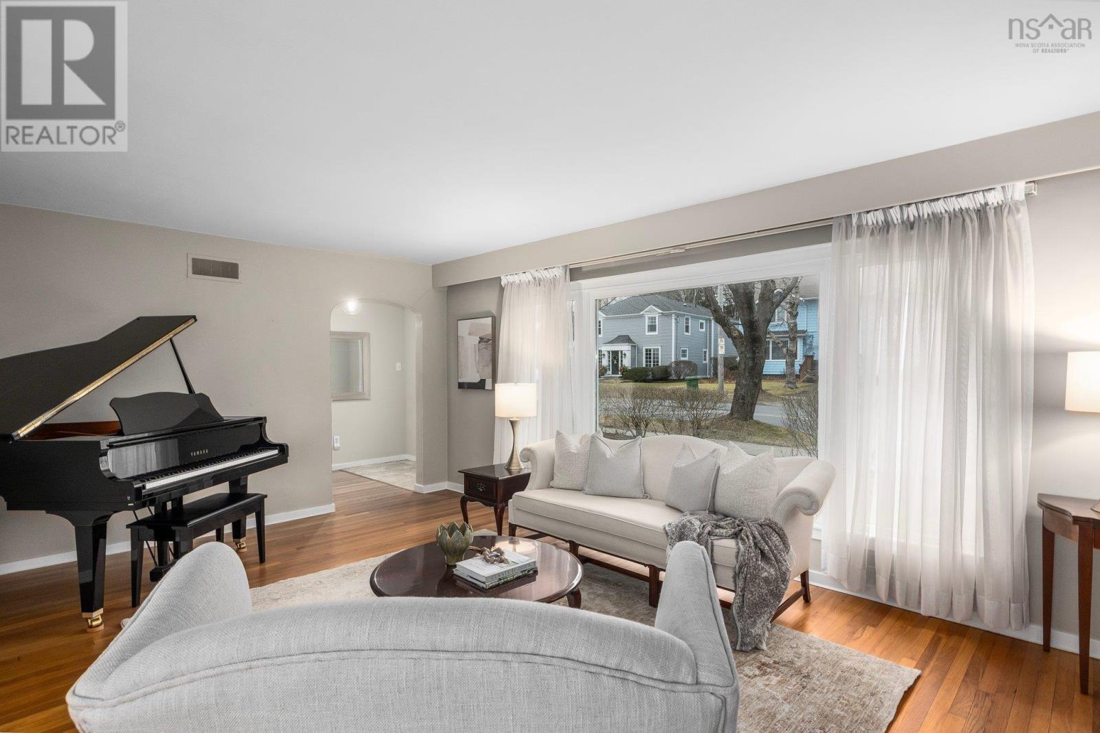 6138 & 6140 Inglis Street, Halifax, Nova Scotia  B3H 1L7 - Photo 7 - 202500978