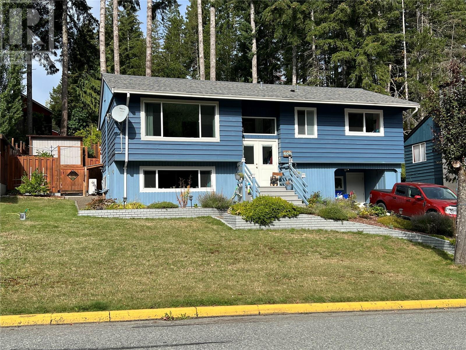 400 Nootka Dr, gold river, British Columbia