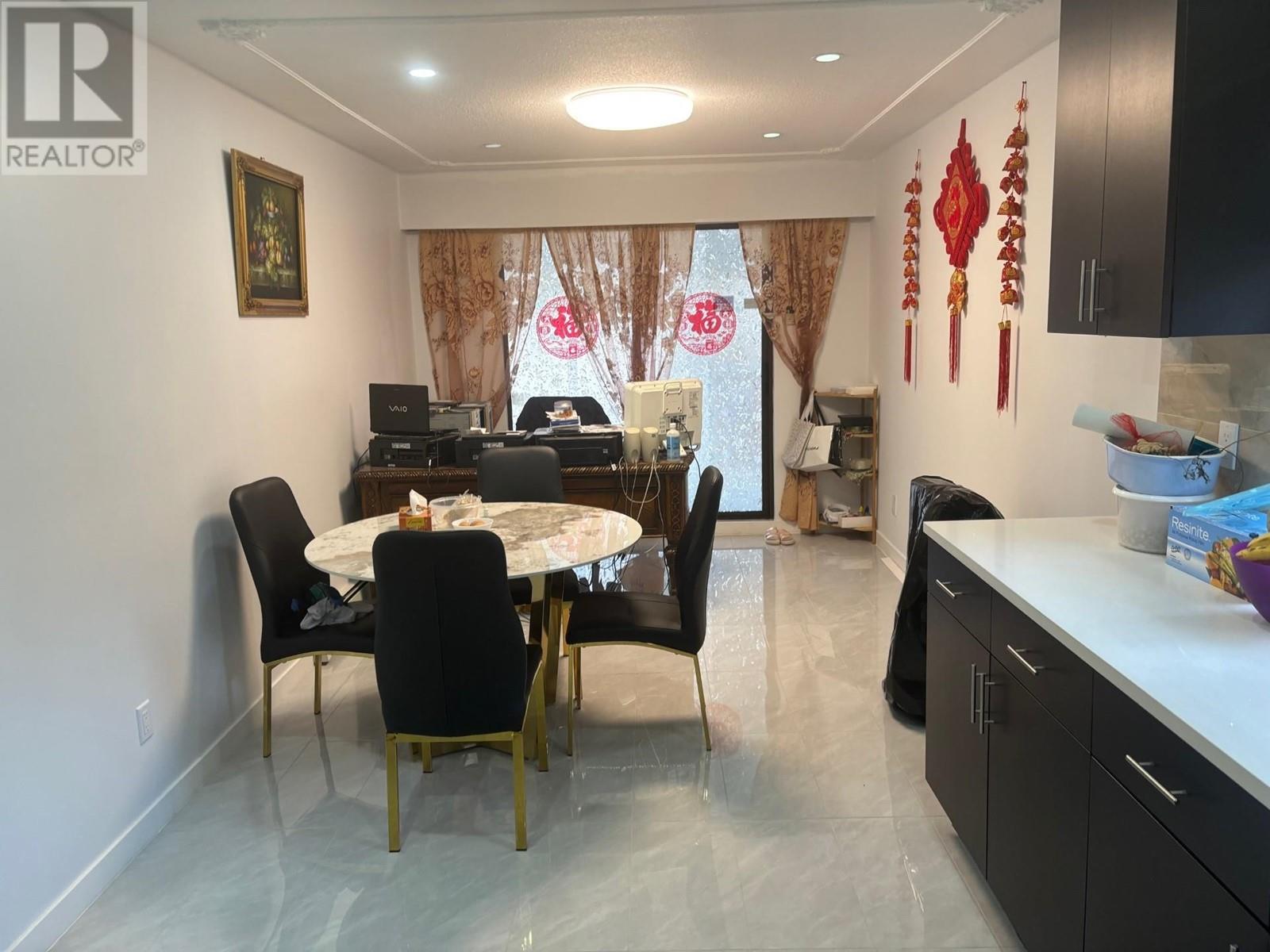 Listing Picture 7 of 16 : 3609 TURNER STREET, Vancouver / 溫哥華 - 魯藝地產 Yvonne Lu Group - MLS Medallion Club Member