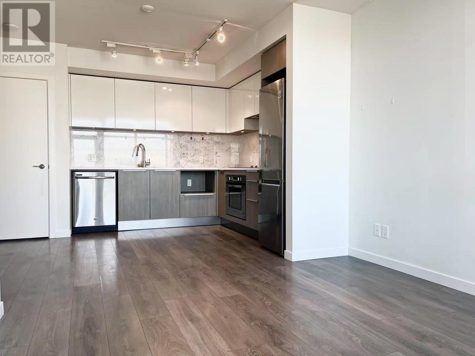 3601 6461 TELFORD AVENUE