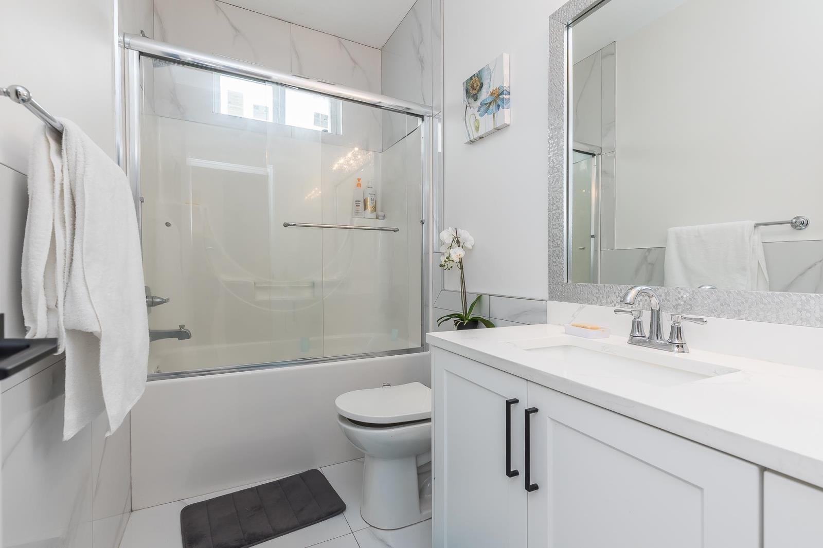 46025 King Avenue, Chilliwack Proper East, Chilliwack, British Columbia  V2P 0J4 - Photo 15 - R2956720