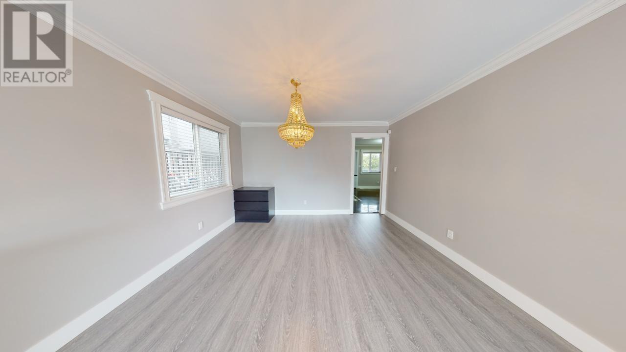 7563 Cariboo Road, Burnaby, British Columbia  V3N 4X2 - Photo 5 - R2952066