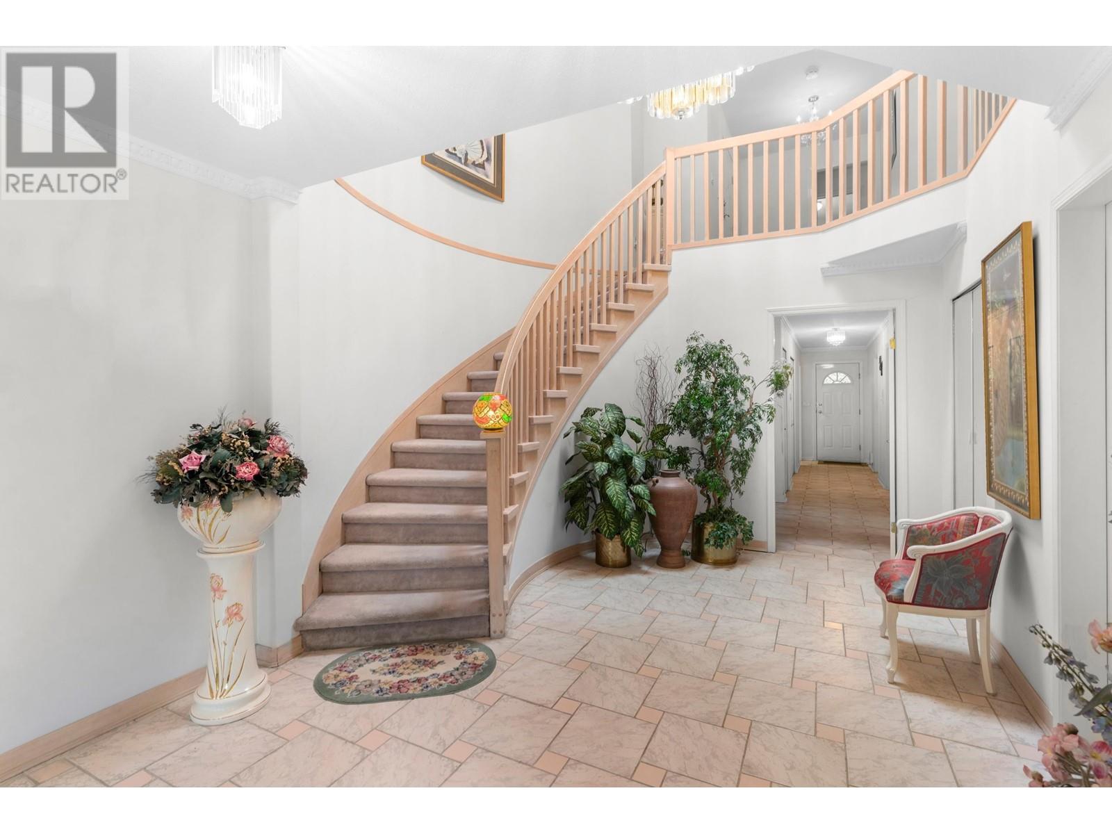 8130 Lakefield Drive, Burnaby, British Columbia  V5E 4G6 - Photo 18 - R2957685