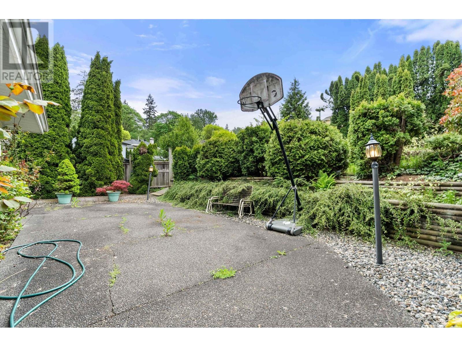 8130 Lakefield Drive, Burnaby, British Columbia  V5E 4G6 - Photo 39 - R2957685