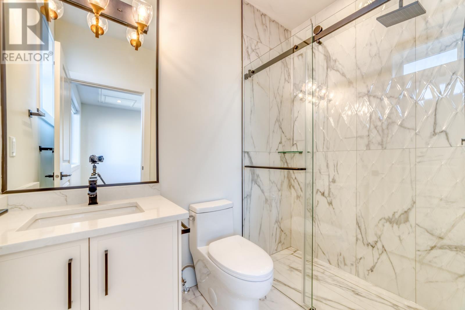 1369 E 63rd Avenue, Vancouver, British Columbia  V5X 2L5 - Photo 15 - R2955322