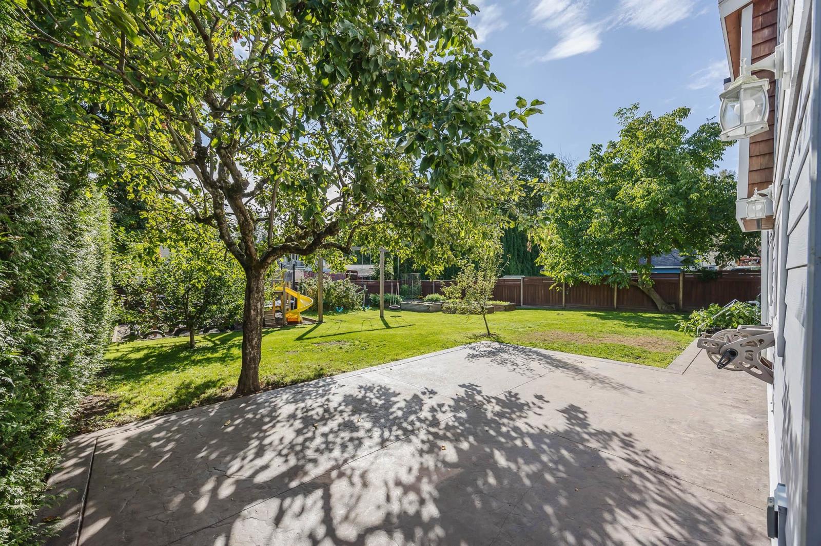 Property at 8754 BELLEVUE DRIVE image 5