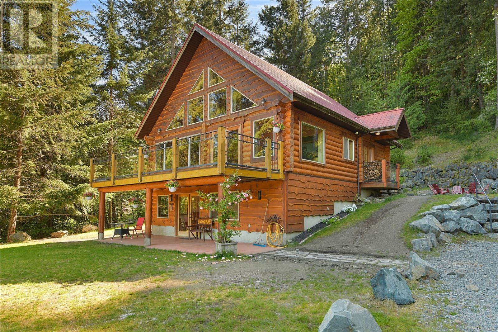 Property at 1109 / 1111 PARADISE Close image 1