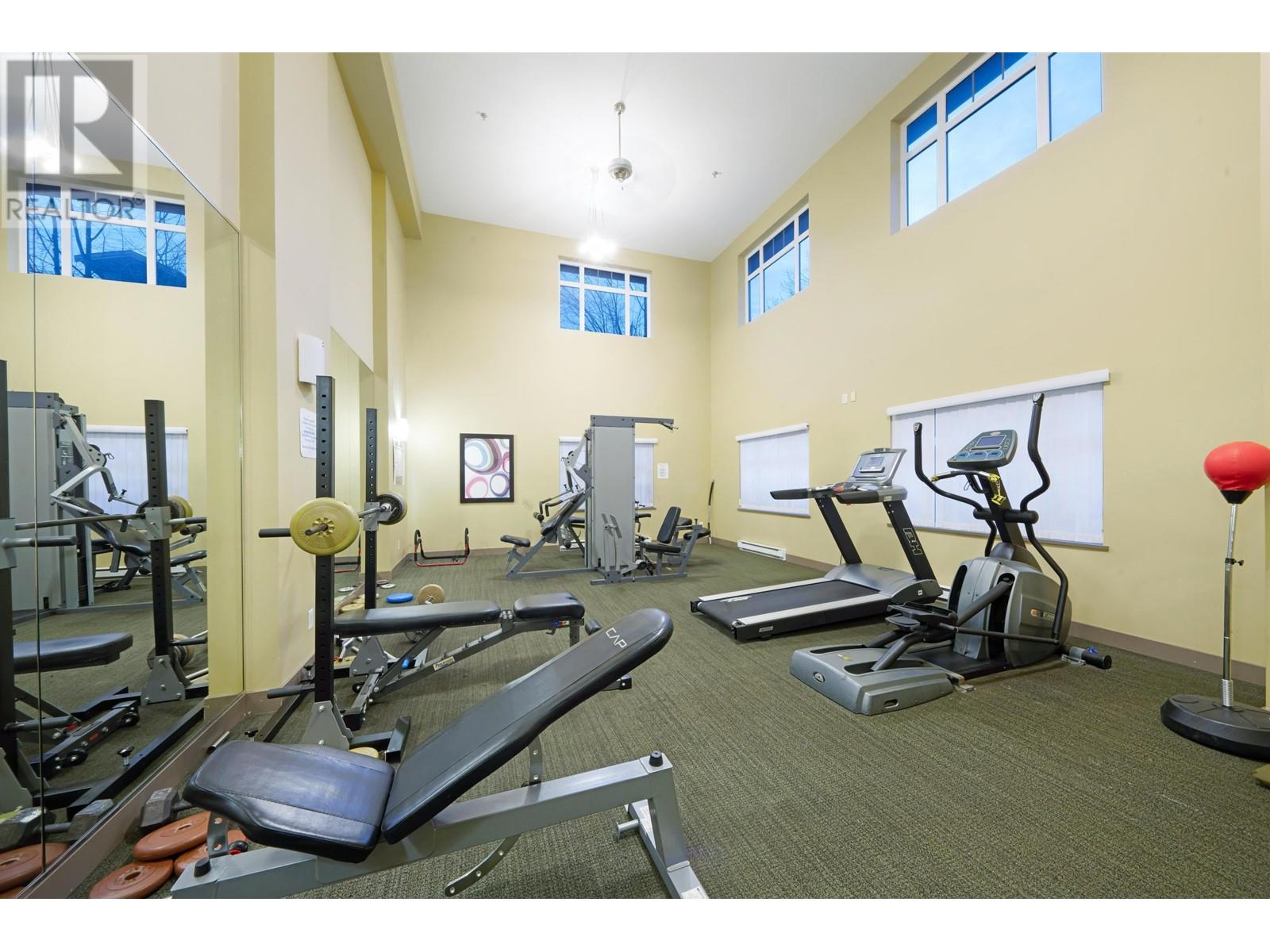 Listing Picture 29 of 32 : 58 7388 MACPHERSON AVENUE, Burnaby / 本拿比 - 魯藝地產 Yvonne Lu Group - MLS Medallion Club Member