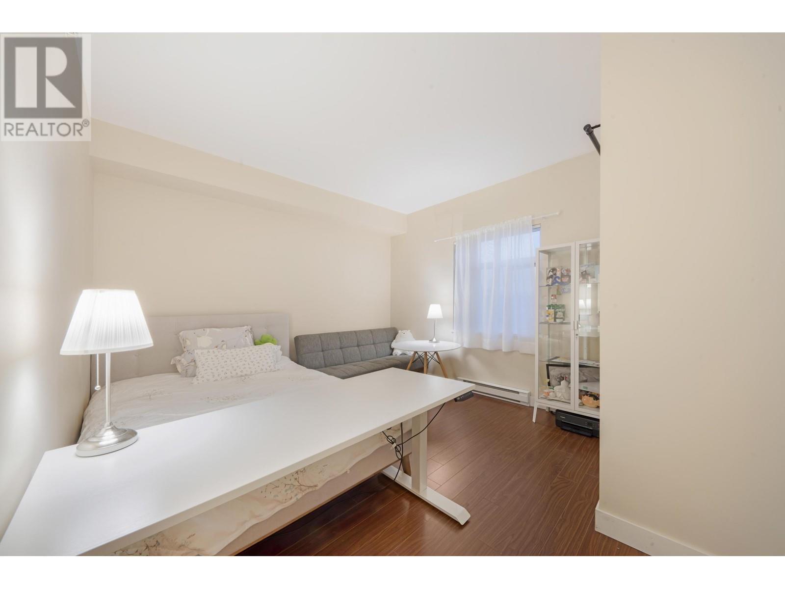 Listing Picture 19 of 32 : 58 7388 MACPHERSON AVENUE, Burnaby / 本拿比 - 魯藝地產 Yvonne Lu Group - MLS Medallion Club Member