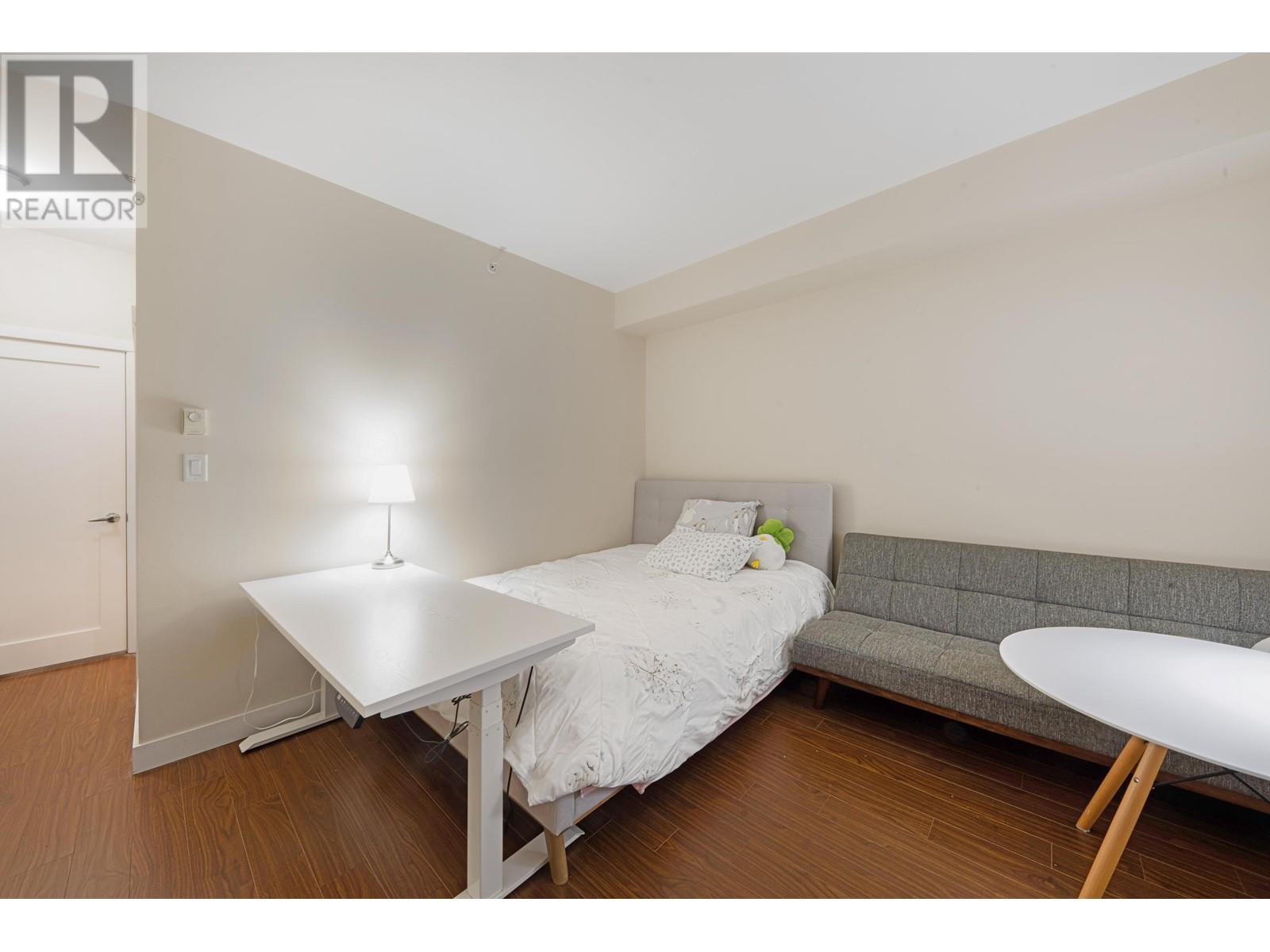 Listing Picture 20 of 32 : 58 7388 MACPHERSON AVENUE, Burnaby / 本拿比 - 魯藝地產 Yvonne Lu Group - MLS Medallion Club Member