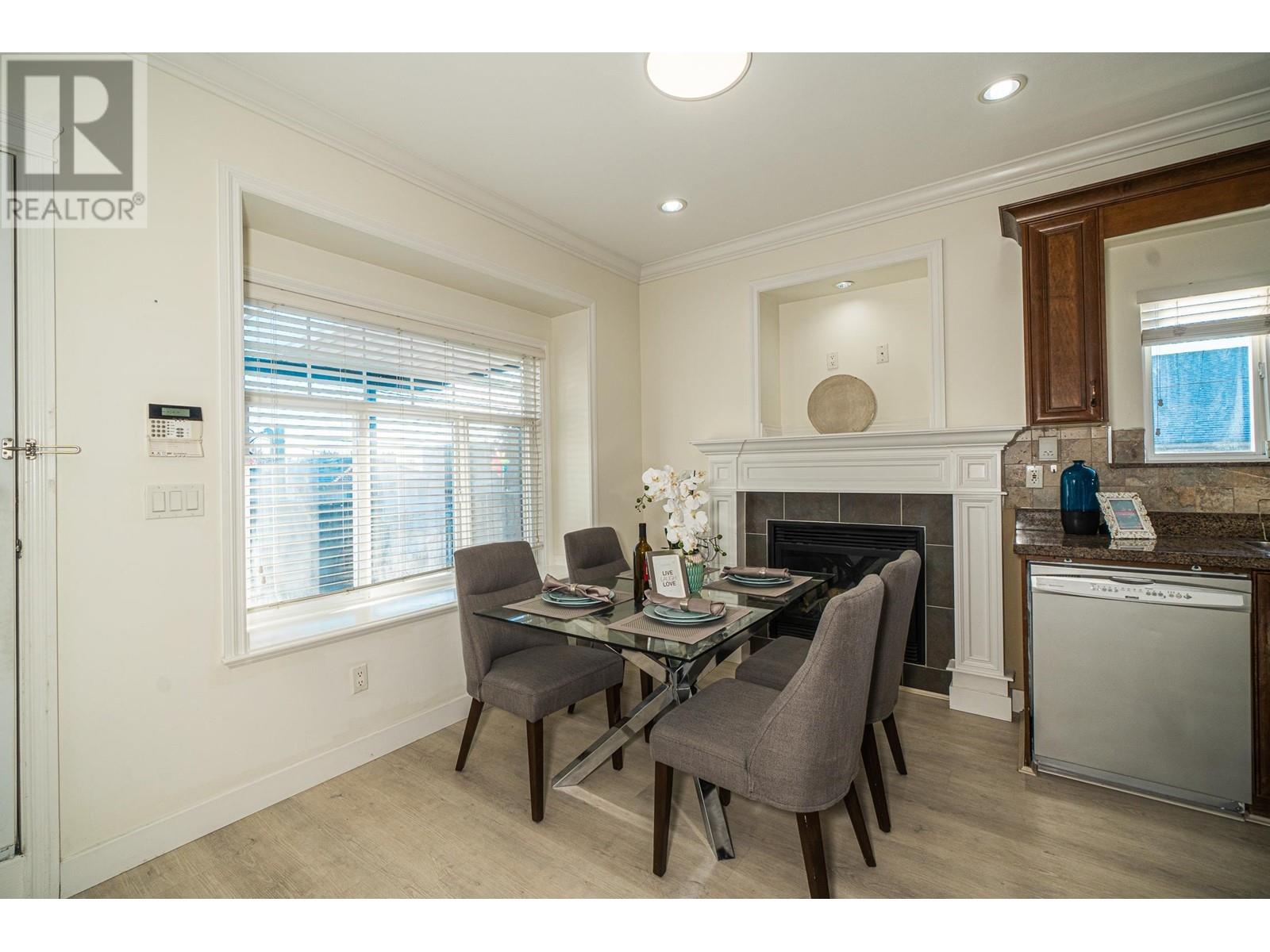 Listing Picture 14 of 36 : 8522 SHAUGHNESSY STREET, Vancouver / 溫哥華 - 魯藝地產 Yvonne Lu Group - MLS Medallion Club Member