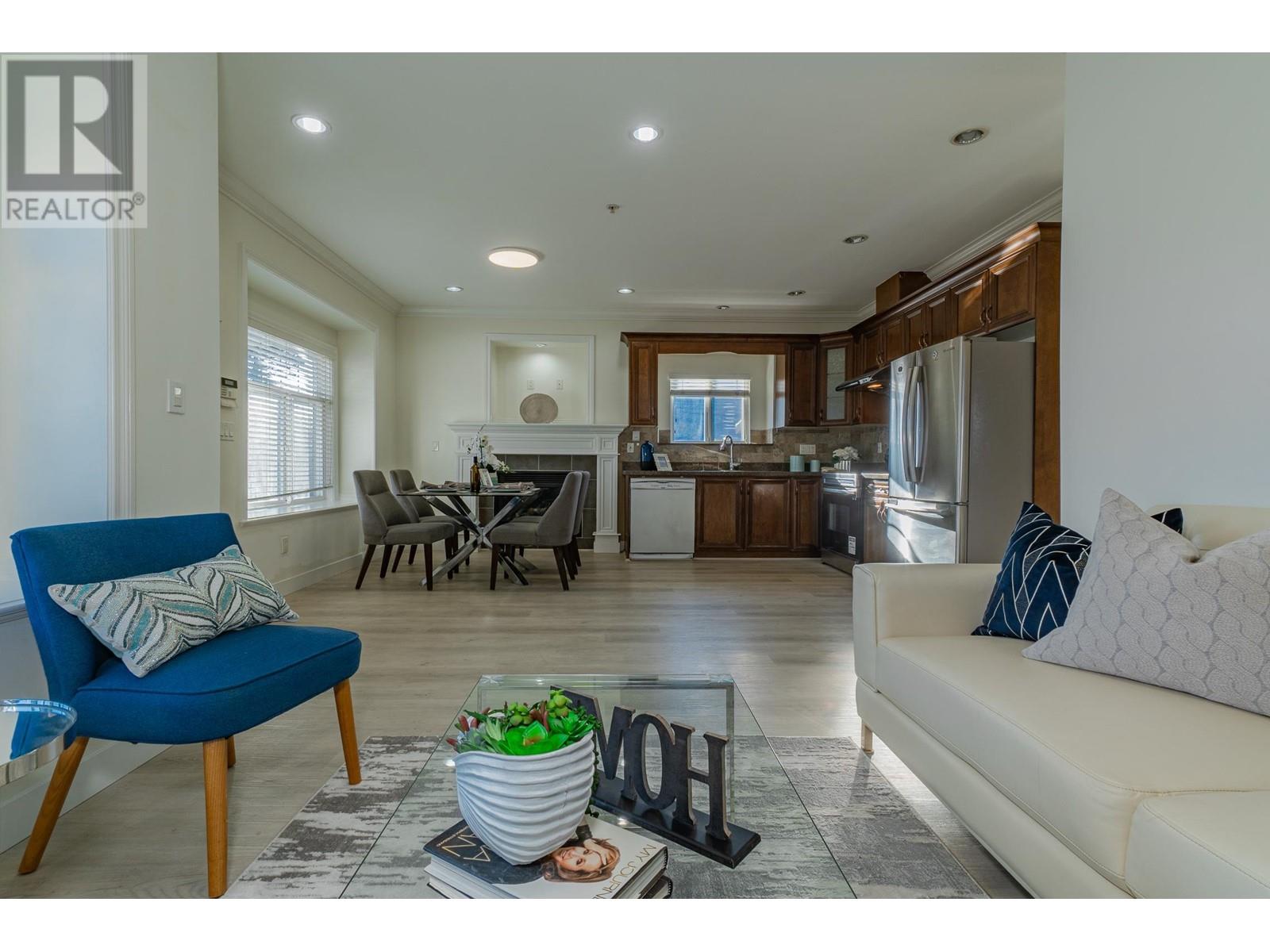 Listing Picture 4 of 36 : 8522 SHAUGHNESSY STREET, Vancouver / 溫哥華 - 魯藝地產 Yvonne Lu Group - MLS Medallion Club Member