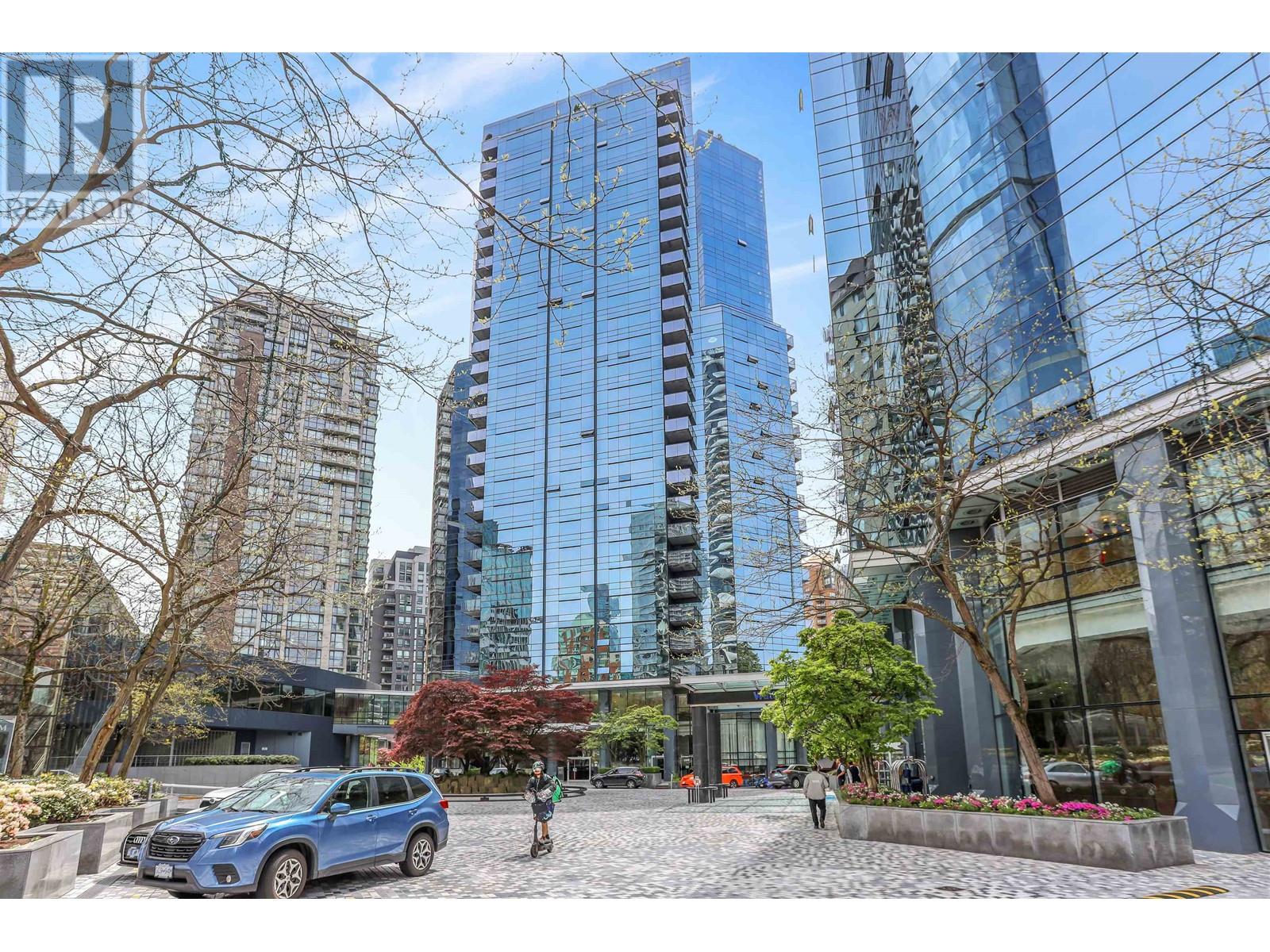 1602 1050 Burrard Street, Vancouver, British Columbia  V6Z 2S3 - Photo 2 - R2957198